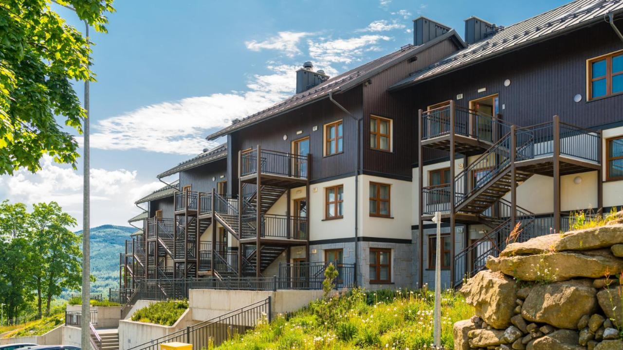 Hello Apartamenty - Wiking Przy Wyciagu Narciarskim Karpacz Eksteriør bilde